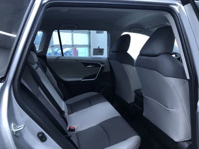 Thumbnail: 2025 Toyota RAV4 - 13