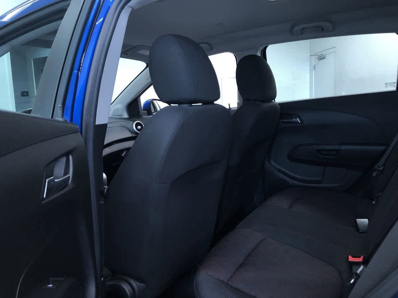 Thumbnail: 2019 Chevrolet Sonic - 31