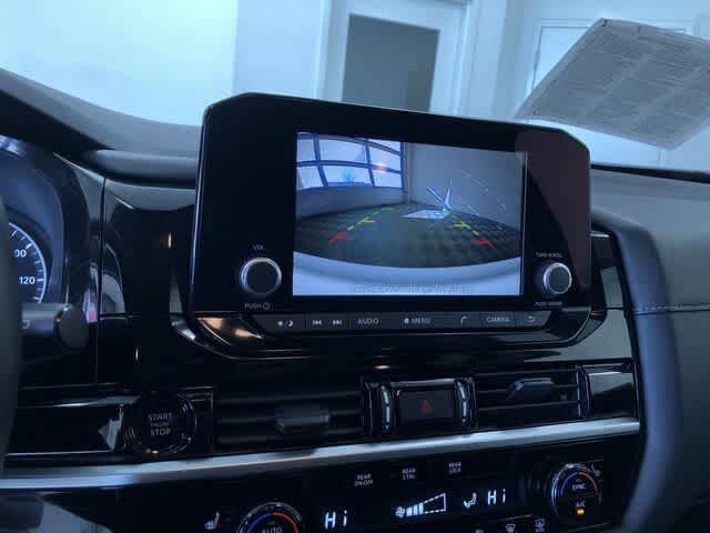 Thumbnail: 2025 Nissan Pathfinder - 27