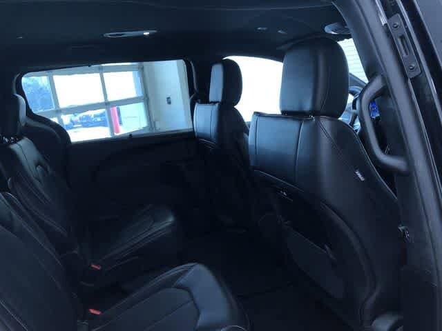 Thumbnail: 2025 Chrysler Pacifica - 22