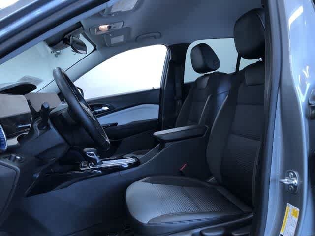 Thumbnail: 2025 Chevrolet Trax - 19