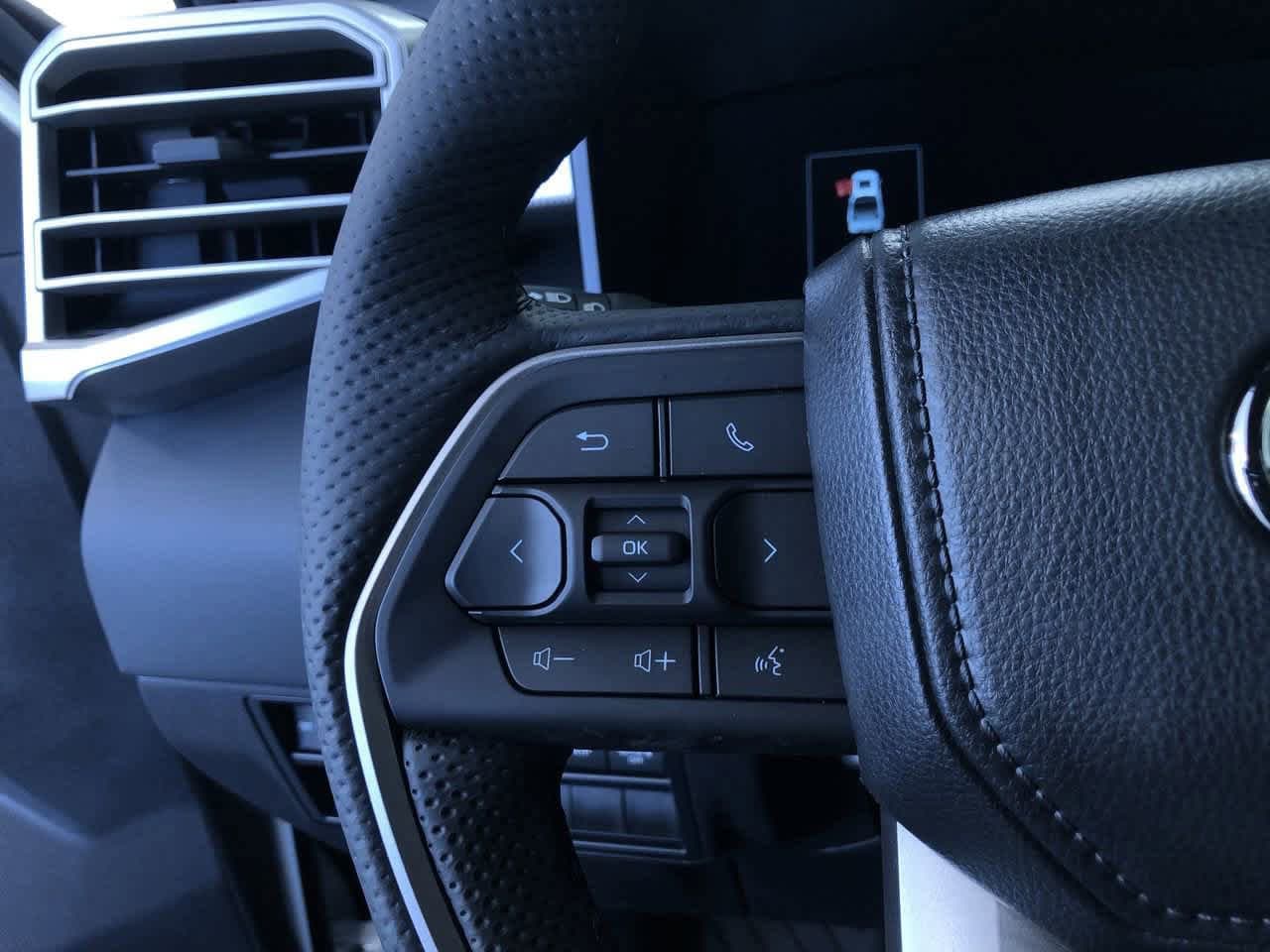 2025 Toyota Tundra Limited 18