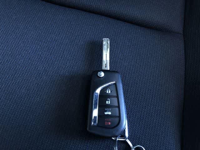 Thumbnail: 2025 Toyota Corolla - 31