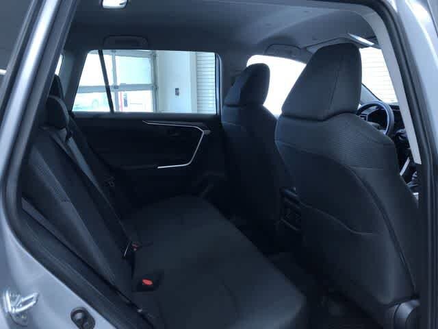 Thumbnail: 2025 Toyota RAV4 - 21