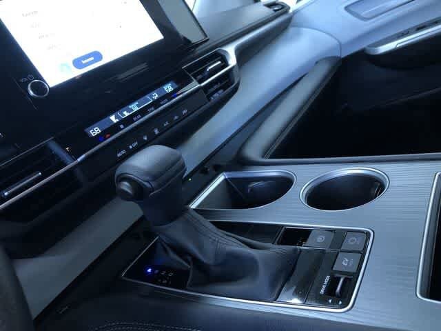 Thumbnail: 2026 Toyota Sienna - 29