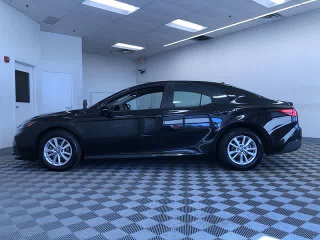 Thumbnail: 2025 Toyota Camry - 13