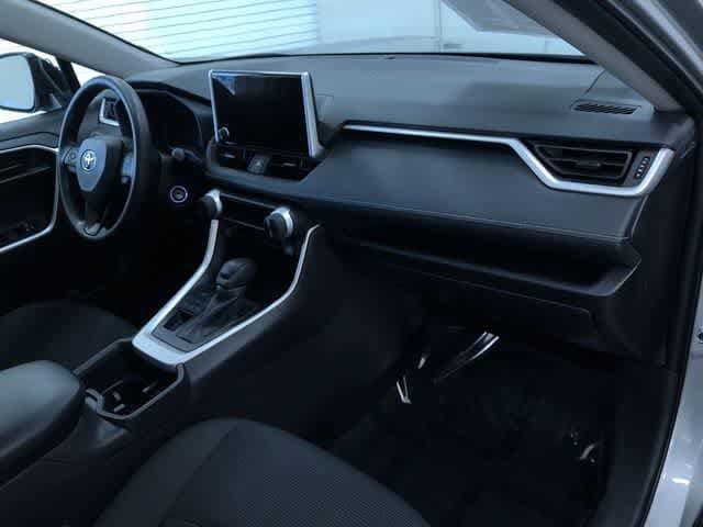 Thumbnail: 2025 Toyota RAV4 - 23