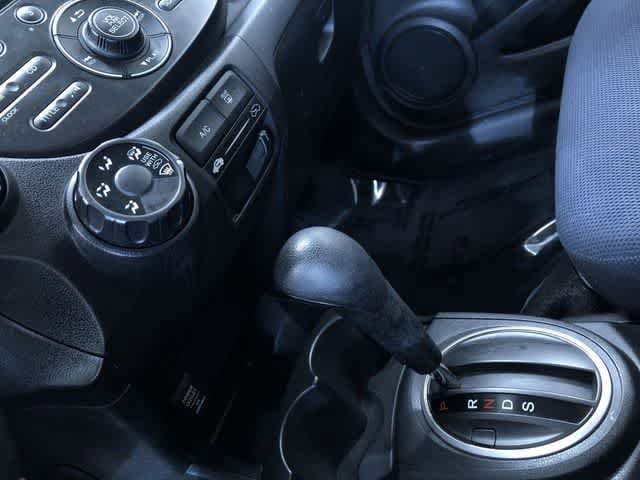 Thumbnail: 2012 Honda Fit - 25