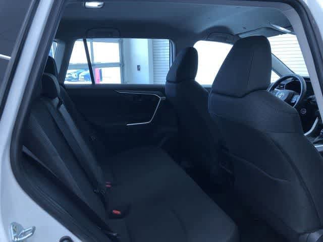 Thumbnail: 2025 Toyota RAV4 - 21