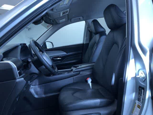 Thumbnail: 2025 Toyota Grand Highlander - 20