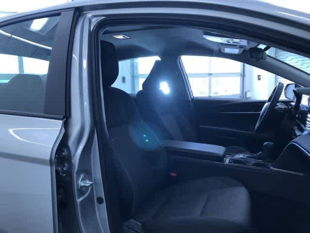 Thumbnail: 2025 Toyota Camry - 23