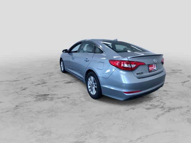 Thumbnail: 2016 Hyundai Sonata - 8