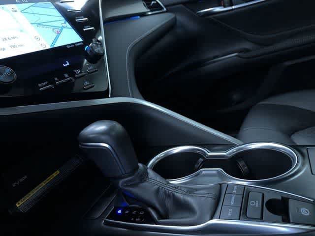 Thumbnail: 2018 Toyota Camry - 31