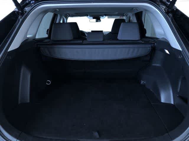 Thumbnail: 2025 Toyota RAV4 - 31