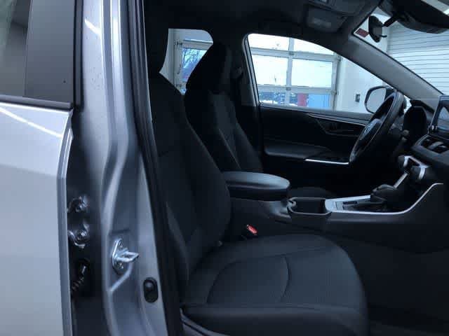 Thumbnail: 2025 Toyota RAV4 - 22