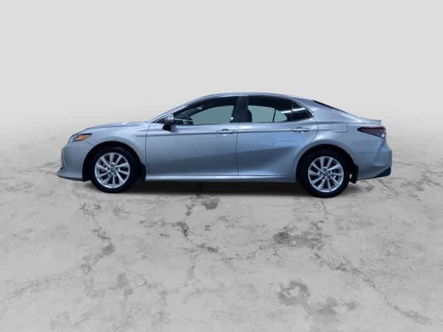 Thumbnail: 2023 Toyota Camry - 6