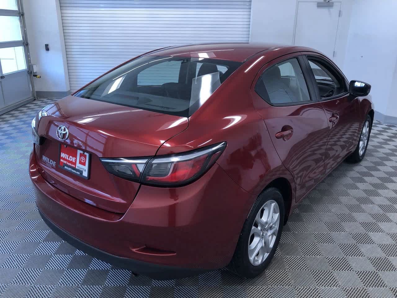 Thumbnail: 2017 Toyota Yaris iA - 31