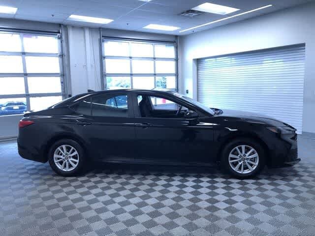Thumbnail: 2026 Toyota Camry - 33