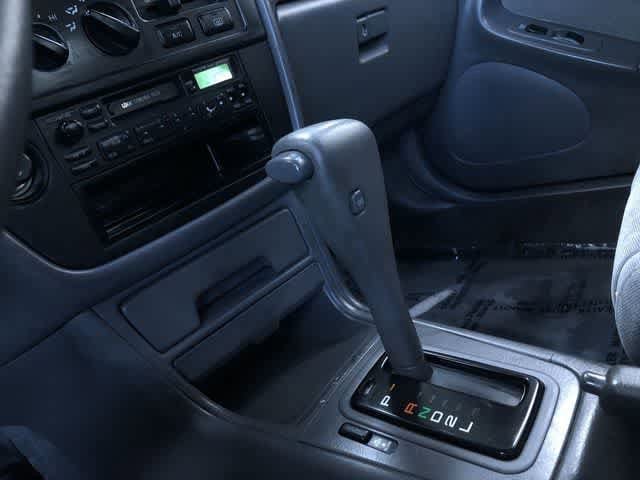 Thumbnail: 1993 Toyota Camry - 26