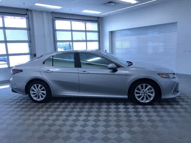 Thumbnail: 2023 Toyota Camry - 34