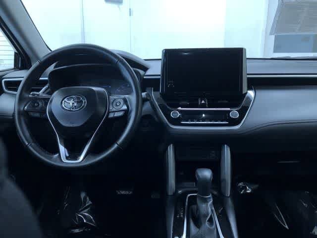 Thumbnail: 2025 Toyota Corolla Cross - 17