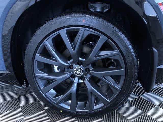 Thumbnail: 2025 Toyota Crown Signia - 8