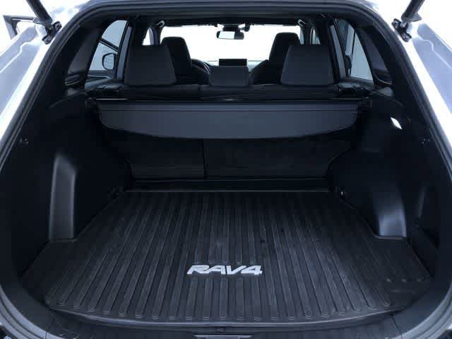Thumbnail: 2023 Toyota RAV4 - 32