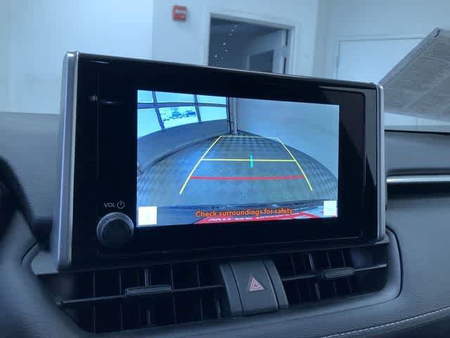 Thumbnail: 2025 Toyota RAV4 - 26