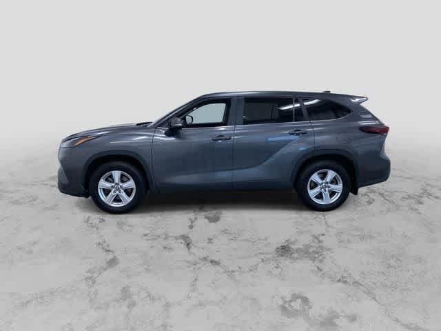 Thumbnail: 2024 Toyota Highlander - 7