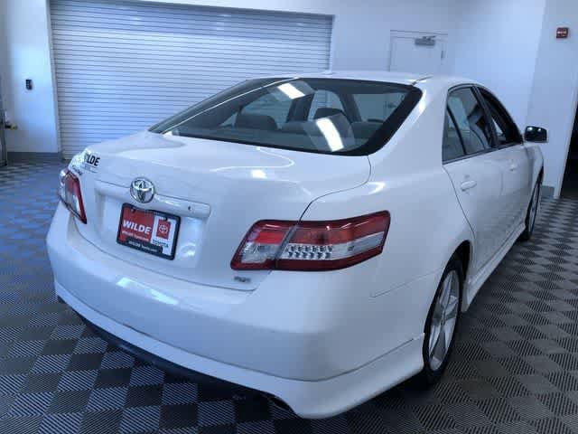 Thumbnail: 2011 Toyota Camry - 23