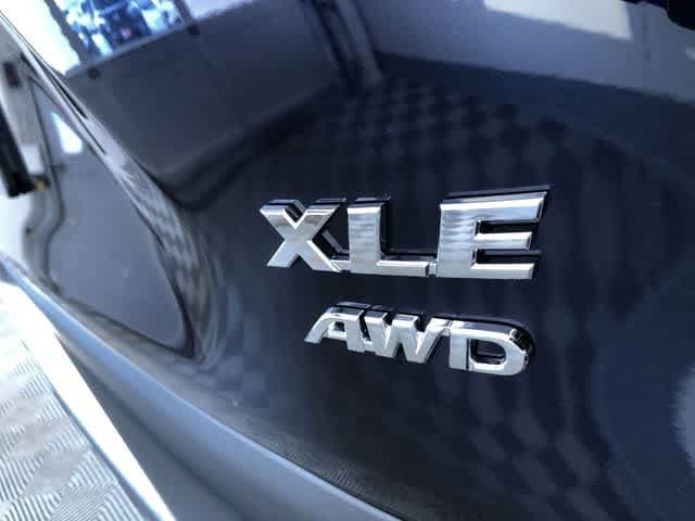 Thumbnail: 2025 Toyota RAV4 - 15