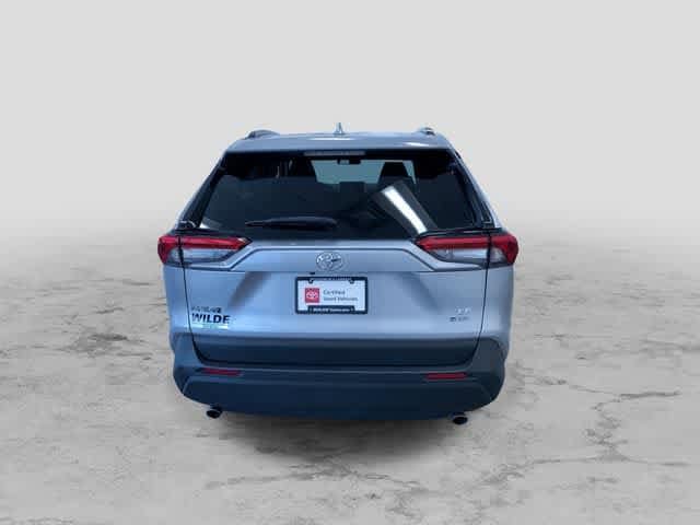 2025 Toyota RAV4 LE - Photo 8