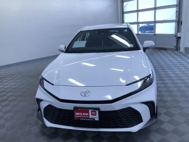 Thumbnail: 2025 Toyota Camry - 15
