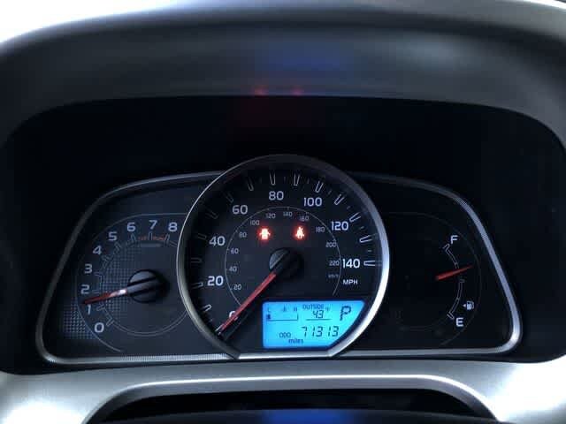 Thumbnail: 2015 Toyota RAV4 - 30