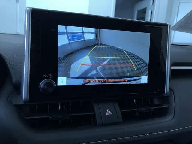 Thumbnail: 2025 Toyota RAV4 - 27