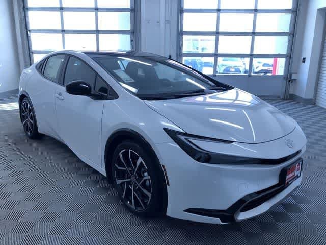 Thumbnail: 2026 Toyota Prius - 34