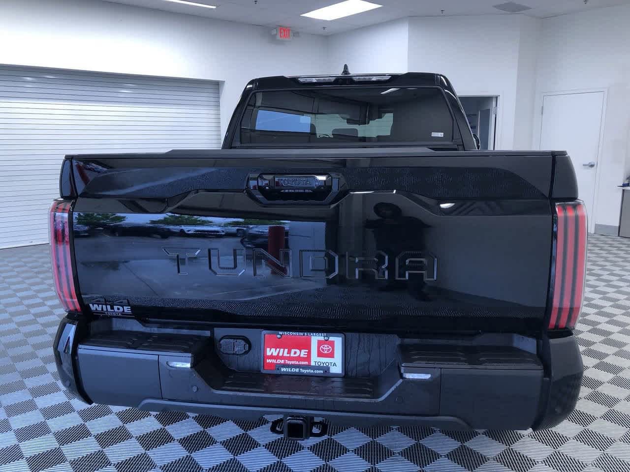 2025 Toyota Tundra Limited 5