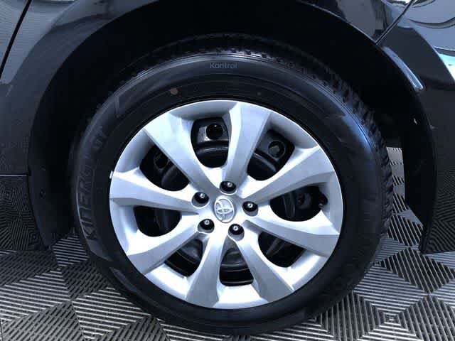 Thumbnail: 2025 Toyota Corolla - 16