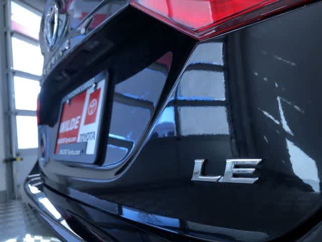 Thumbnail: 2023 Toyota Camry - 16