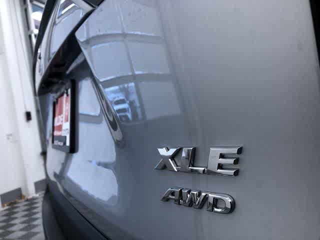 Thumbnail: 2025 Toyota RAV4 - 7