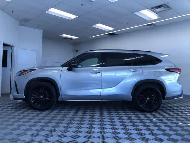 Thumbnail: 2025 Toyota Highlander - 14