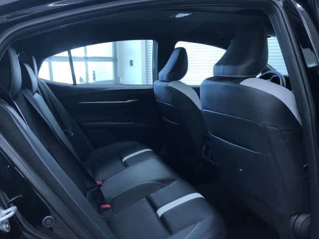 Thumbnail: 2025 Toyota Camry - 21