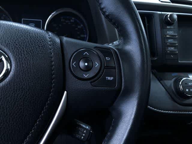 Thumbnail: 2016 Toyota RAV4 - 26