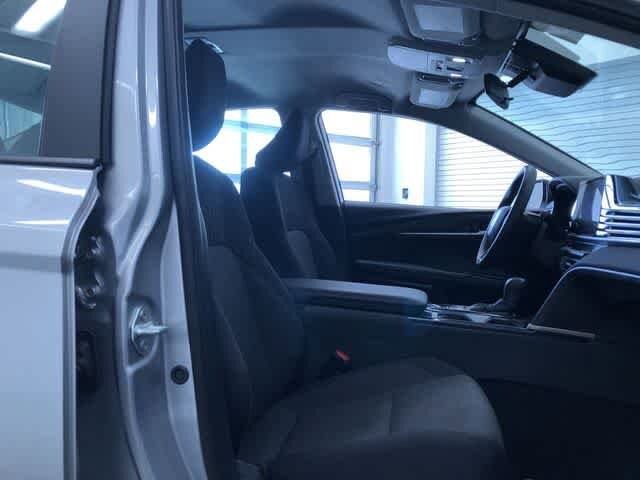 Thumbnail: 2025 Toyota Camry - 23