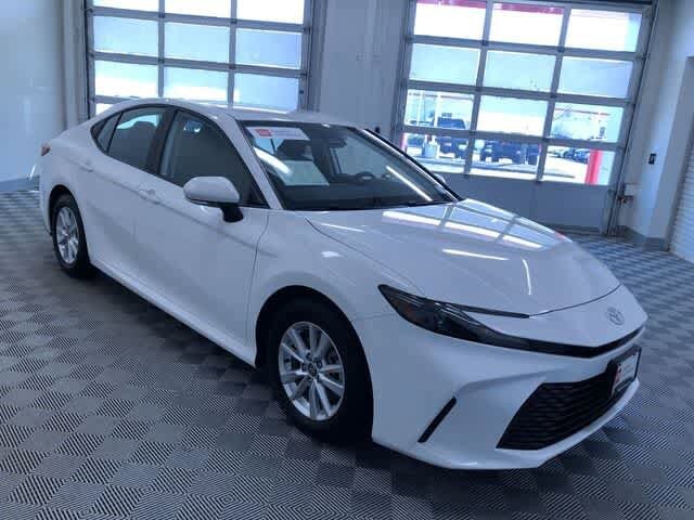 Thumbnail: 2025 Toyota Camry - 36