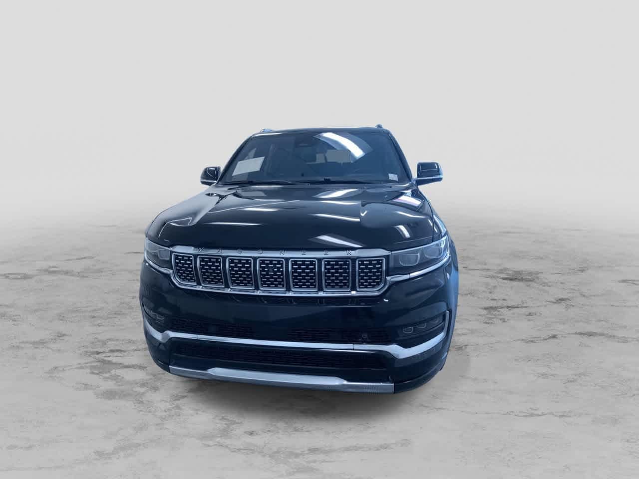 Thumbnail: 2022 Jeep Grand Wagoneer - 4