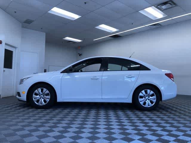 Thumbnail: 2013 Chevrolet Cruze - 12