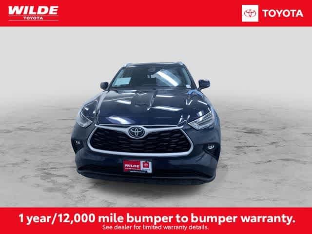 Thumbnail: 2021 Toyota Highlander - 4