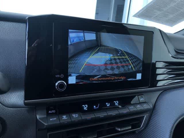 Thumbnail: 2025 Toyota Camry - 20