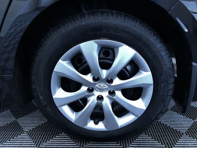 Thumbnail: 2024 Toyota Corolla - 16